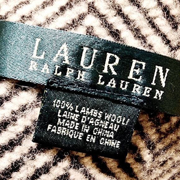 Ralph Lauren Chic Black and White Lambswool Unisex Scarf - Picture 2 of 8